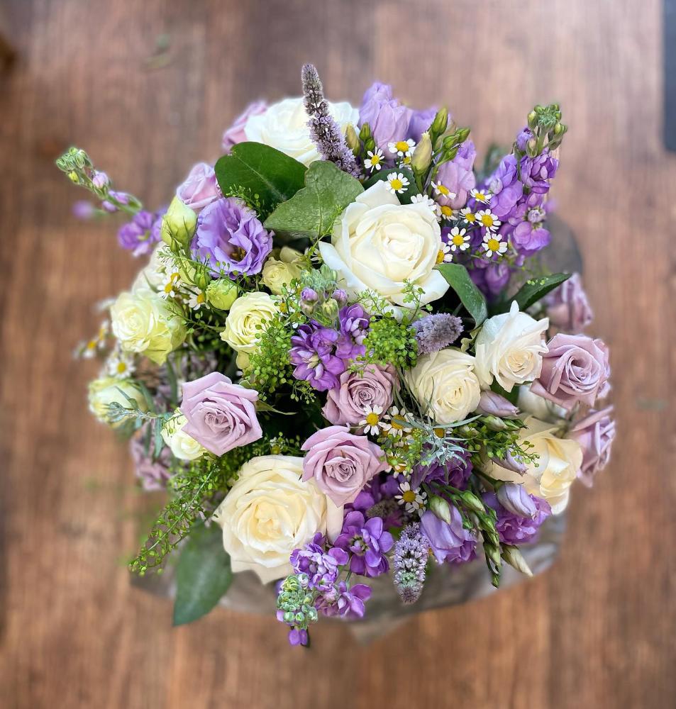 Wedding Flowers | Summer Lilly's Flowers | Wedding Florist in Newport ...