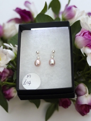 Genuine Freshwater pink pearl silver earrings